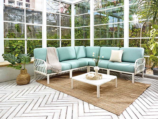 Laurel ottoman exterior