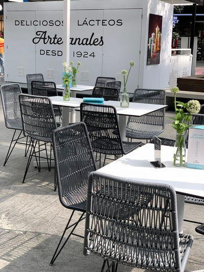 Proyecto de cafetería con terraza – Grupo Decos